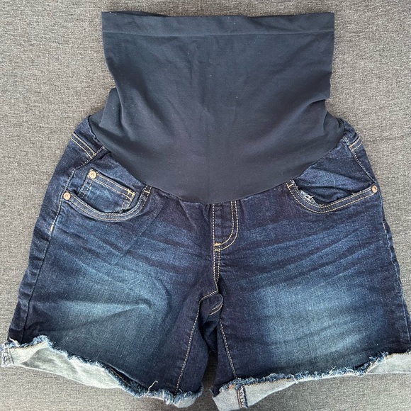INDIGO BLUE Maternity Shorts - Picture 1 of 2